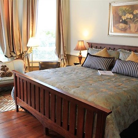 Carroll House Bed & Breakfast Bay St. Louis ภายนอก รูปภาพ